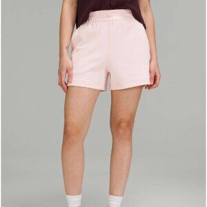 Lululemon Softstreme High-Rise Short 4” – Strawberry Milkshake